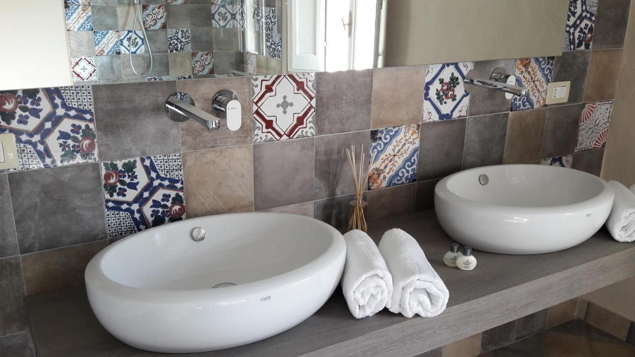 B&B Cum Grano Salis Castello delle Forme Ngoại thất bức ảnh